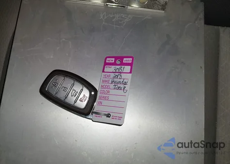 2018 Hyundai Ioniq Hybrid Blue z USA, uszkodzony, nr VIN KMHC65LC6JU073295